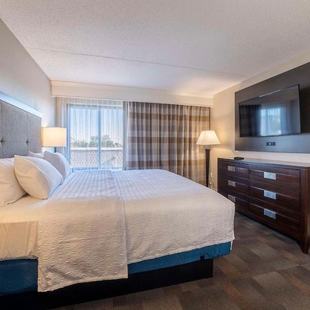 Hampton Inn Carlstadt At The Meadowlands Экстерьер фото