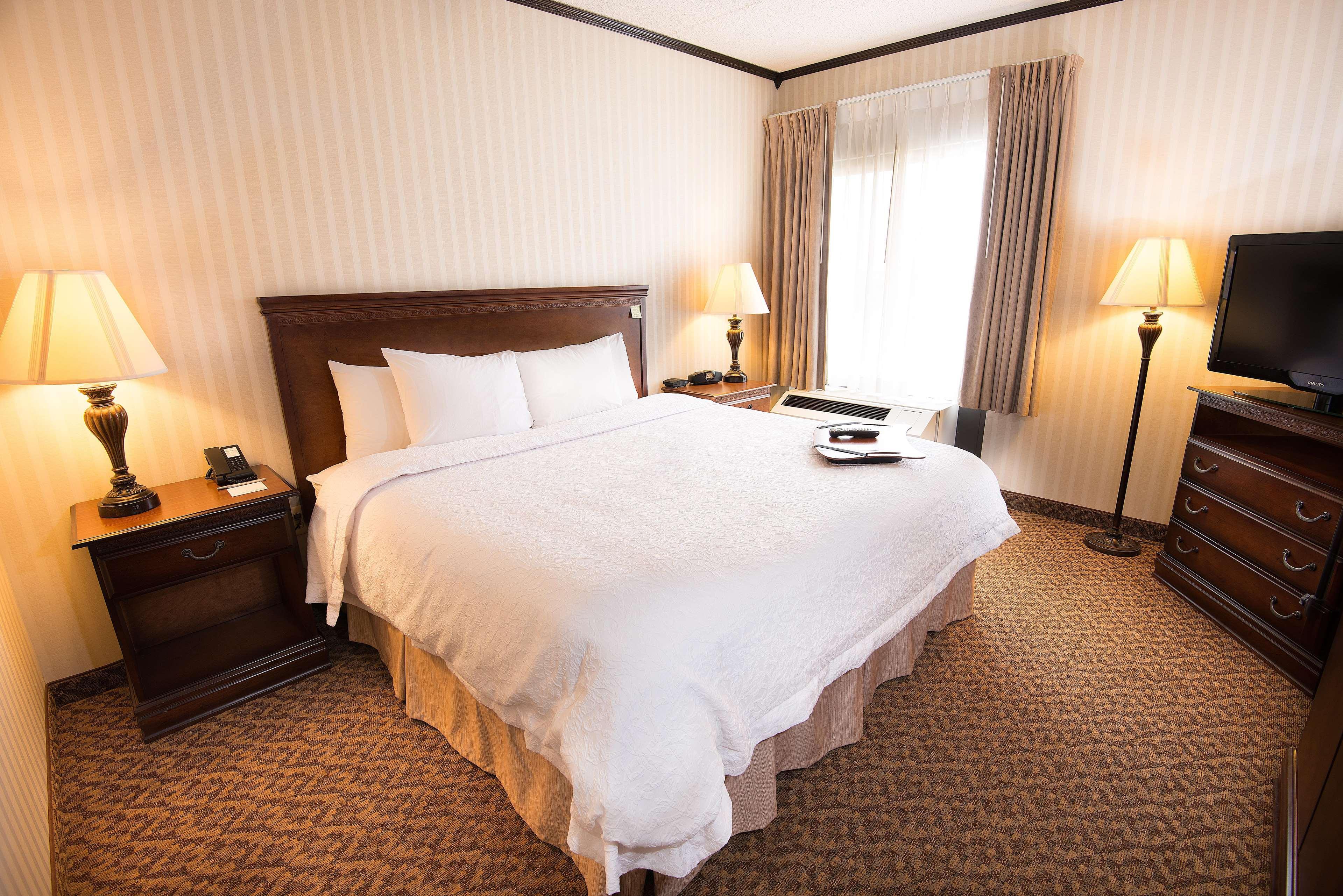 Hampton Inn Carlstadt At The Meadowlands Экстерьер фото