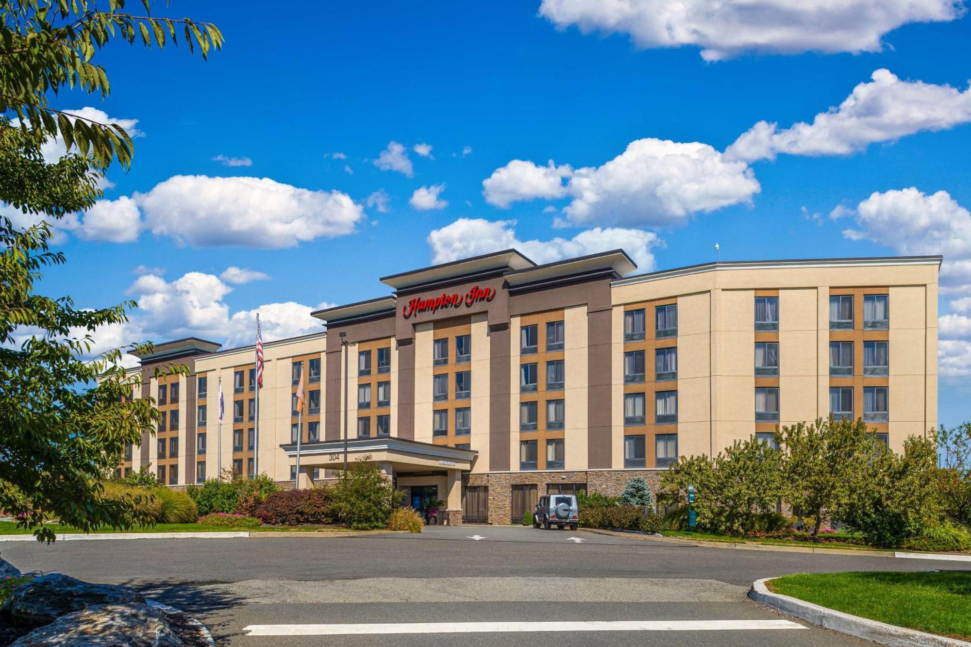 Hampton Inn Carlstadt At The Meadowlands Экстерьер фото