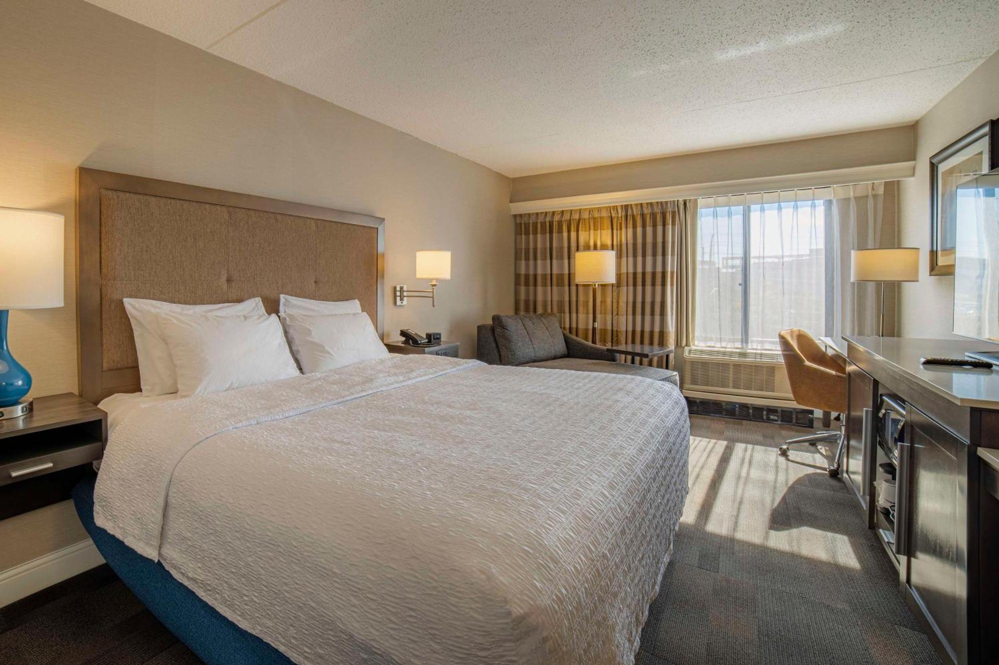 Hampton Inn Carlstadt At The Meadowlands Экстерьер фото